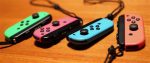 Console Nintendo Switch avec paire de Joy-Con sans fil Rouge et Bleu Neon V3 – Image 7